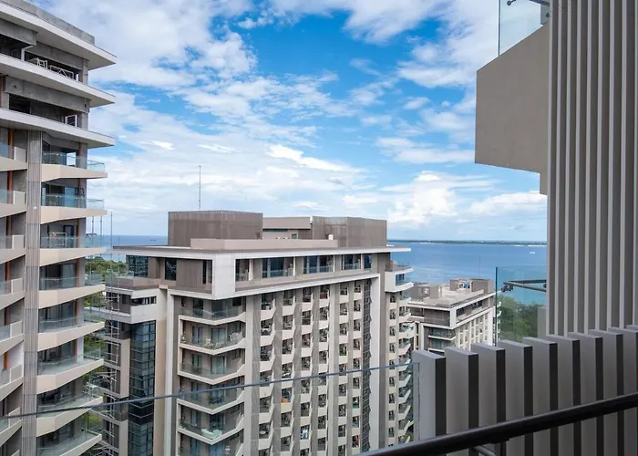 The Royal Staghorn - A Luxury Apartment