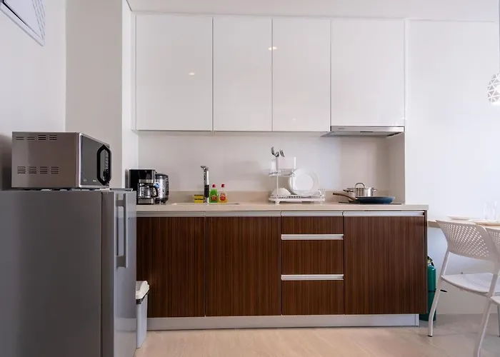 The Royal Staghorn - A Luxury Apartment